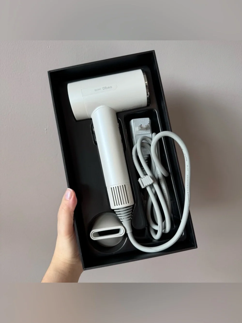 Dibea‎ NEW White T20 Professional Hair Dryer Diffuser 1600W Brushless